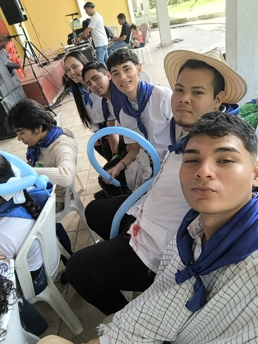 Participación en certámenes o eventos culturales